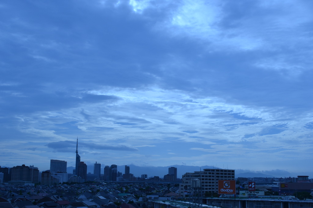 BLUE