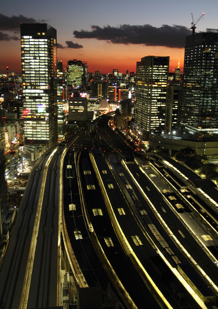 東京駅夕景