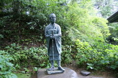 中尊寺・松尾芭蕉像