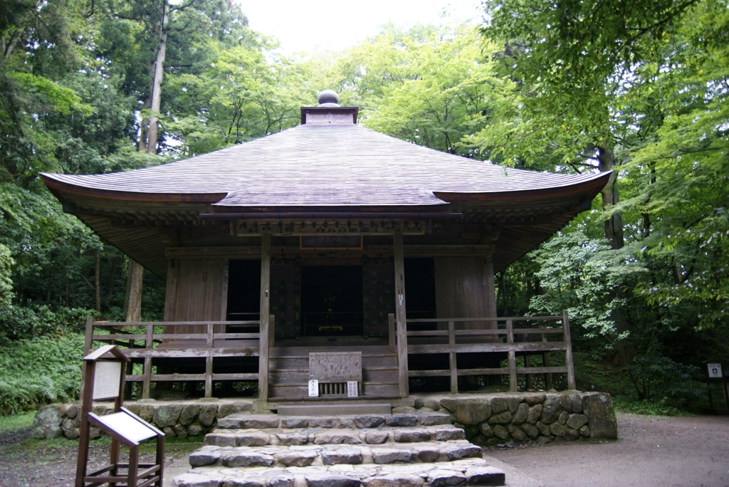 中尊寺・経蔵