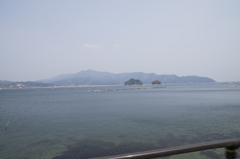 山田湾　車窓から