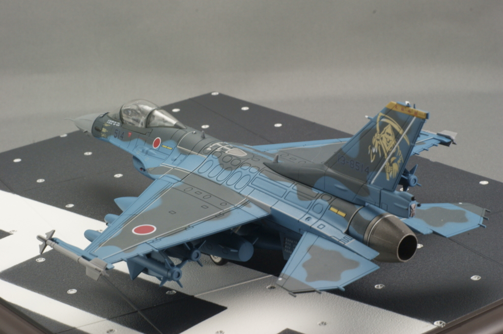 HOBBY MASTER 1／72 航空自衛隊 F-2A支援戦闘機 第8航空団第