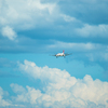夏空の飛行機