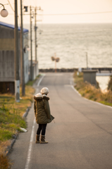 海へと続く坂