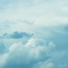 夏空の飛行機