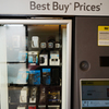 ワイキキではiPodも自販機で購入できる
