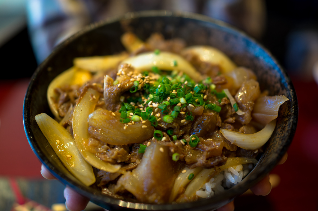 牛すじ丼　うましっ！