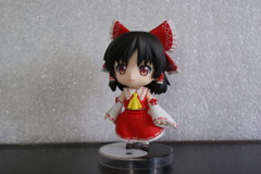 ねんどろいど　博麗霊夢