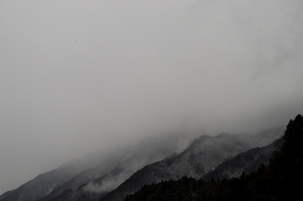 神のいる山