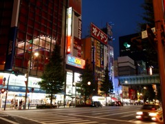 秋葉原の夜４