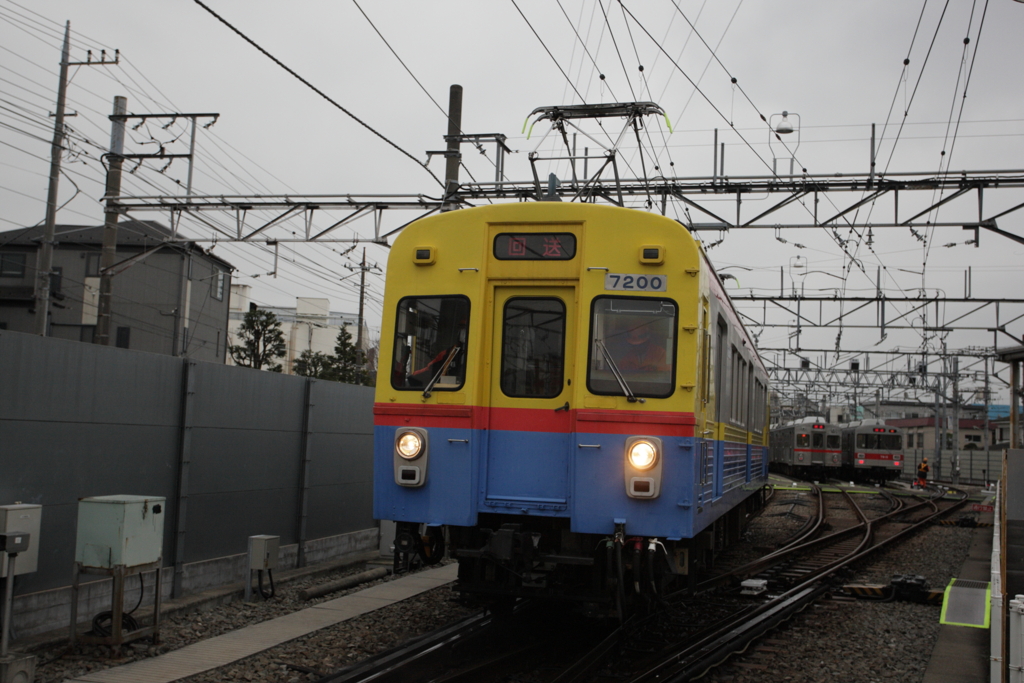E1D37533