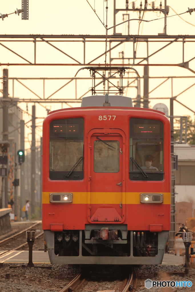 1F0A7618