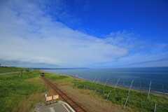 海に近い駅より