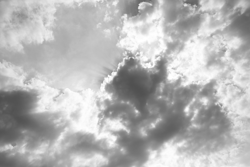空　雲　光