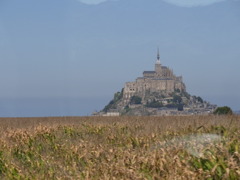 モンサンミッシェル遠景