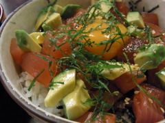 マグロ丼