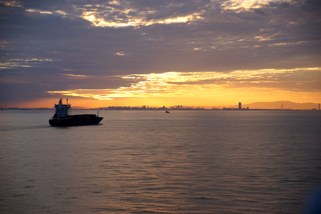 九州ツーリング　大阪港　朝　2
