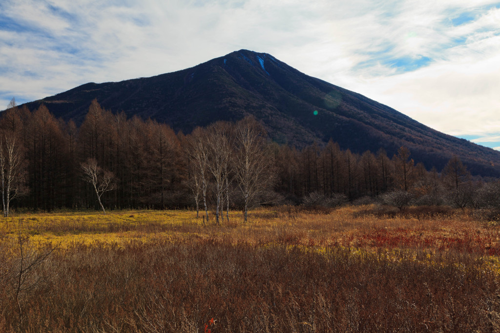 男体山