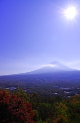 富士と紅葉と太陽と