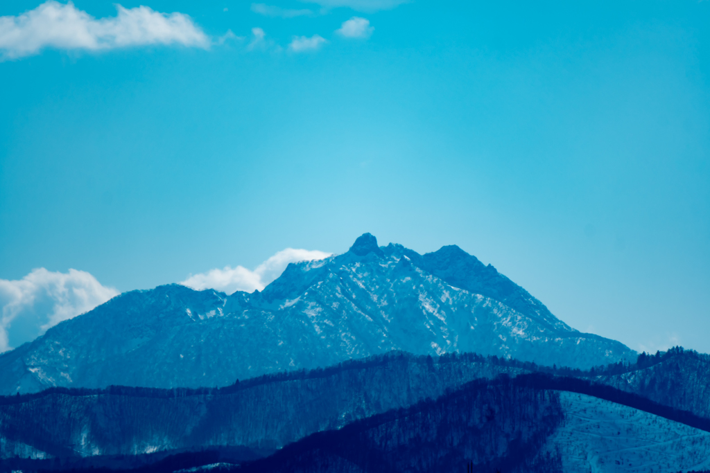 青山