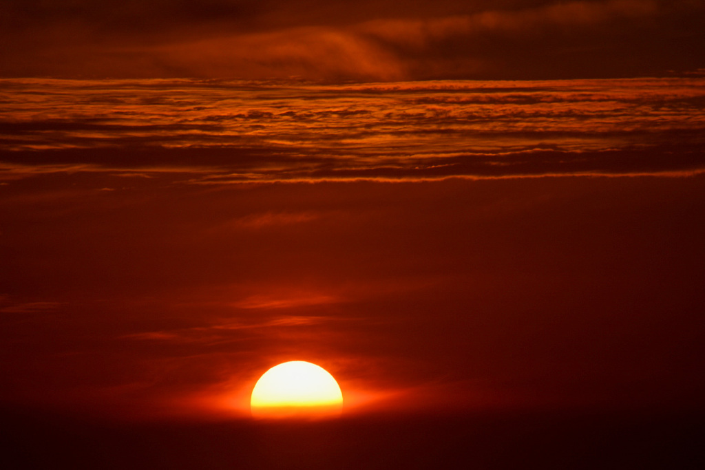 山代温泉郷から見た夕日