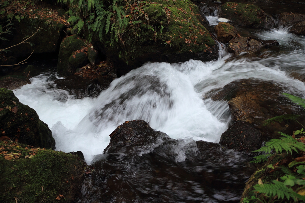 千巌渓
