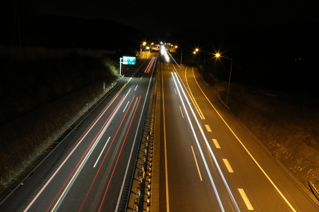 田舎の高速道路