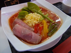 トマトチーズらーめん