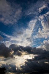秋の夏空