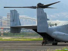 オスプレイ　広島着陸