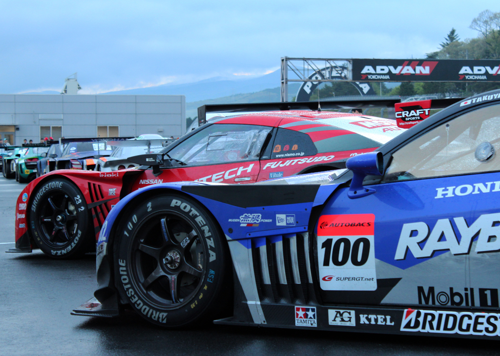 SUPER　GT　第2戦　富士スピードウェイ　【2位・3位】