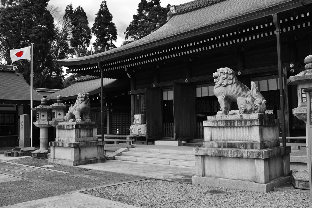 京都霊山護國神社・本殿