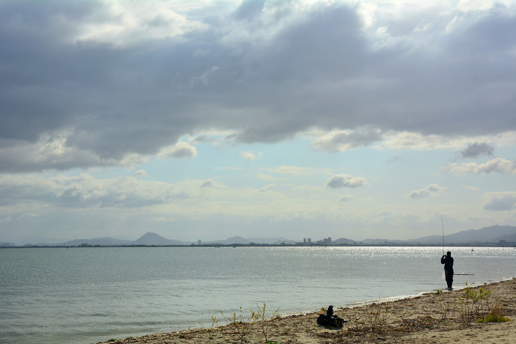 鏡が浜のアングラー