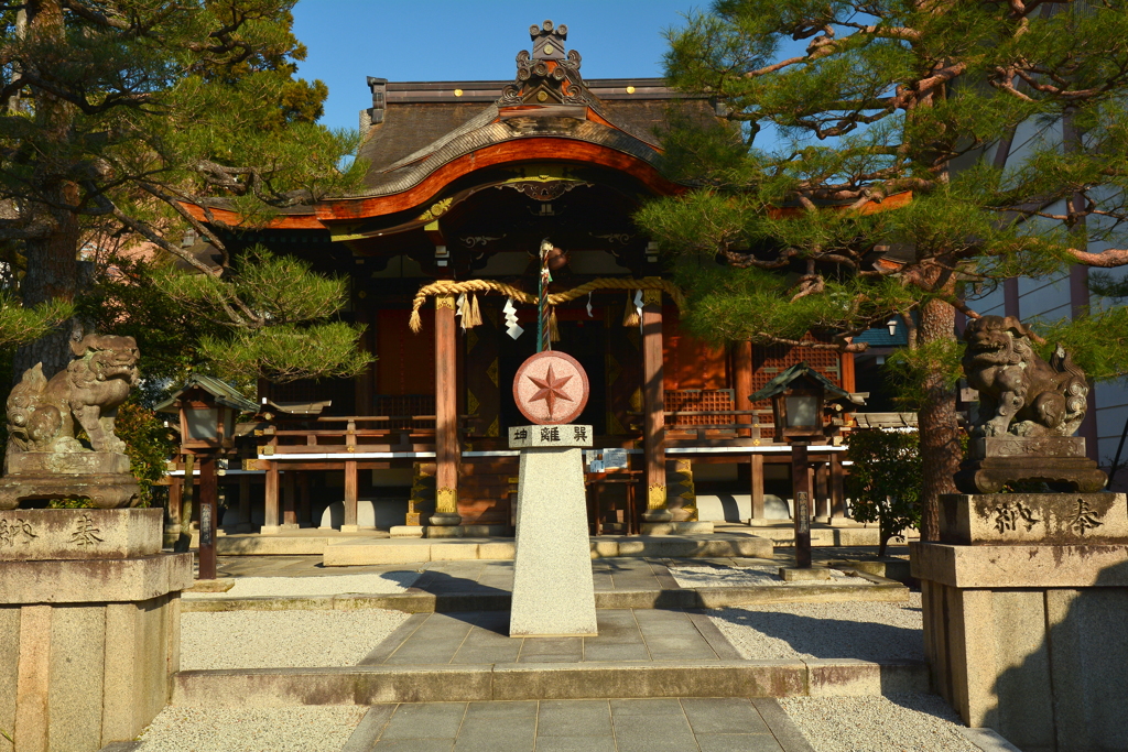 大将軍八神社・本殿１