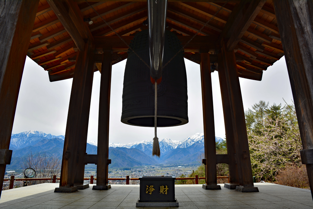 霊松寺・鐘楼からの展望