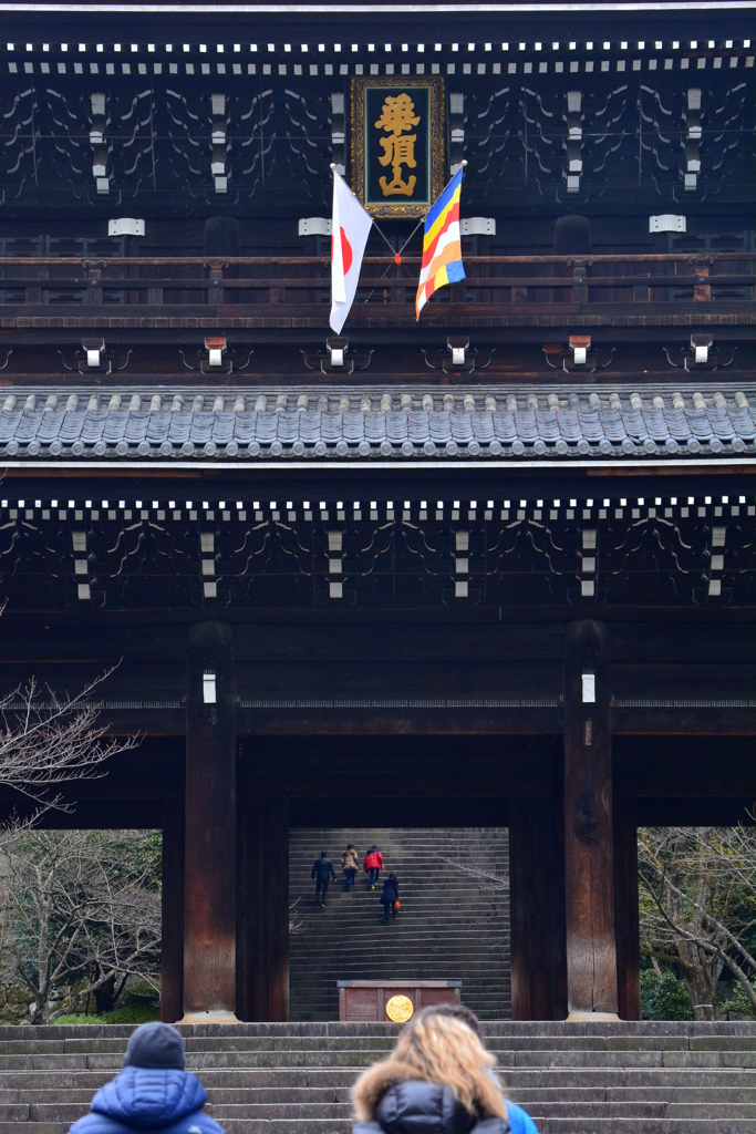知恩院三門の冬