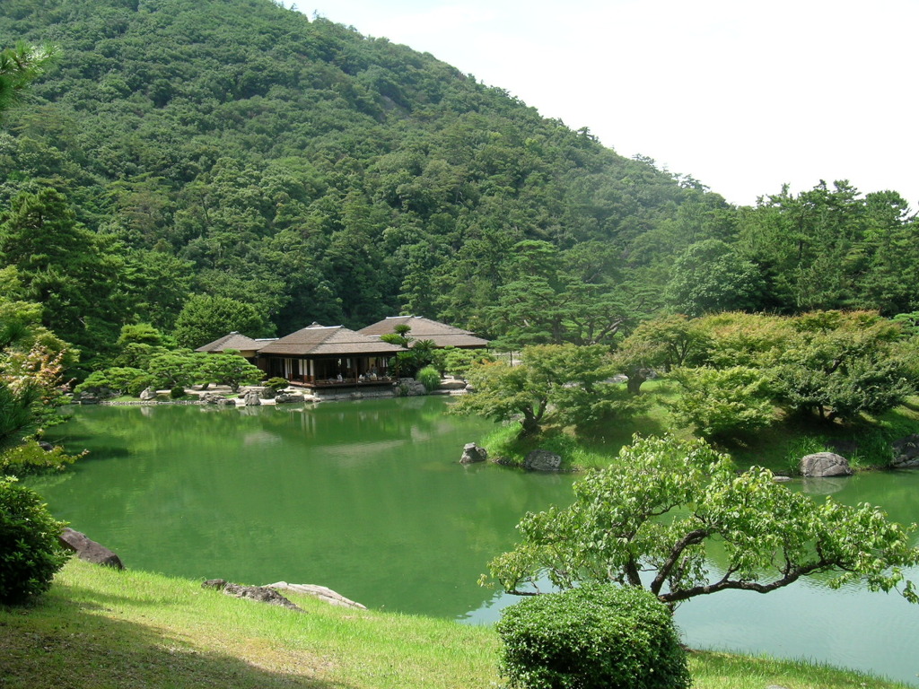 栗林公園１ 掬月亭 遠景