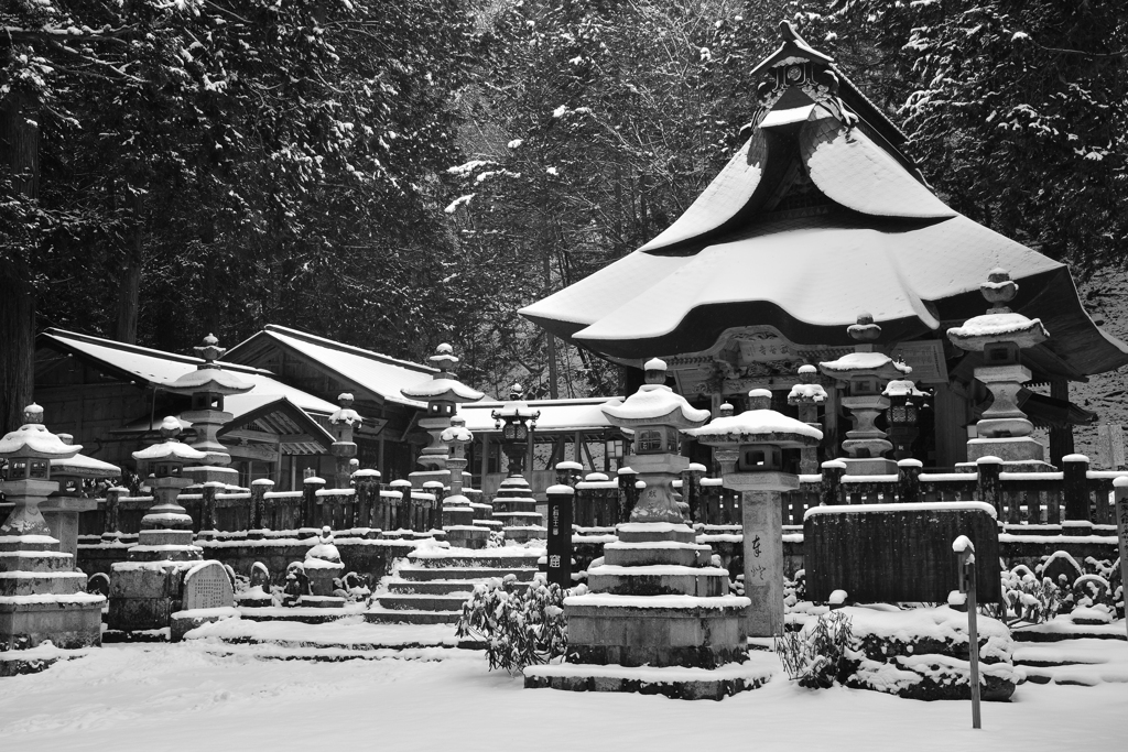 仏崎山観音寺の冬２