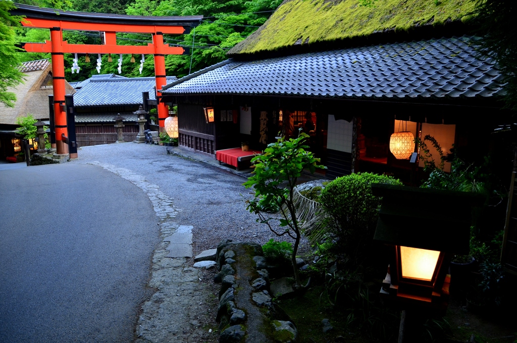 鳥居本の夕暮れ