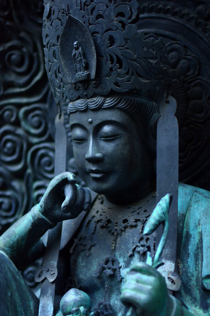 This #kannon (#guanyin / #観音) statue (#senjukannon / #千手