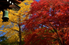 風鐸のある秋の風景