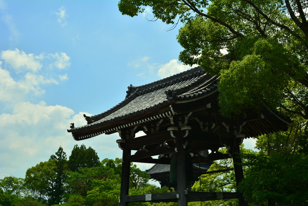 清涼寺・鐘楼