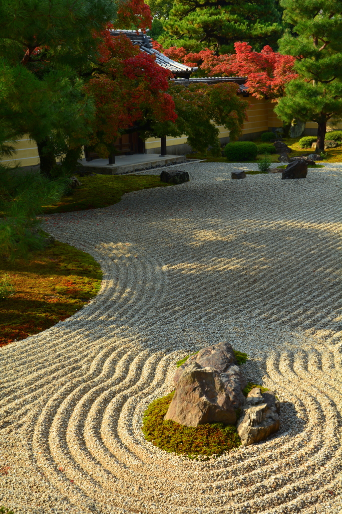 等持院・方丈庭園の秋