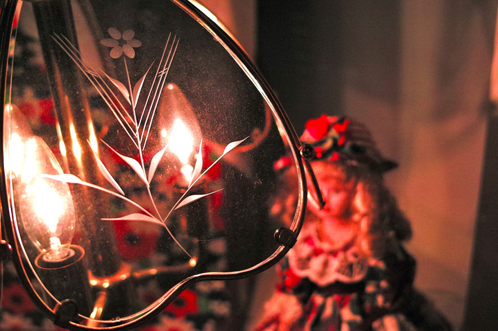 ほのかにてらす