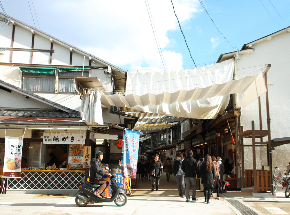 晴天、宮島。