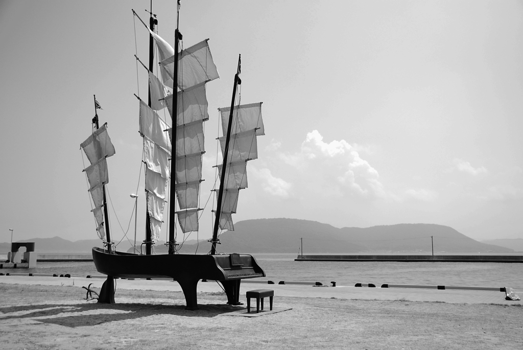 女木島 art