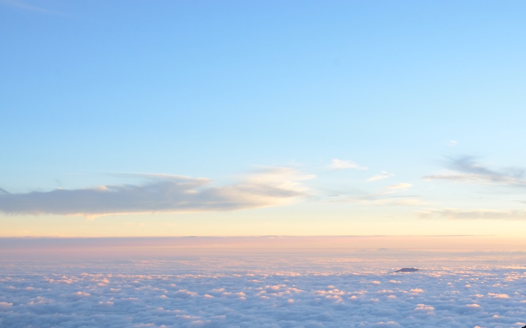 穏やかな雲の海