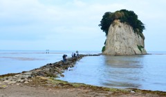 見附島