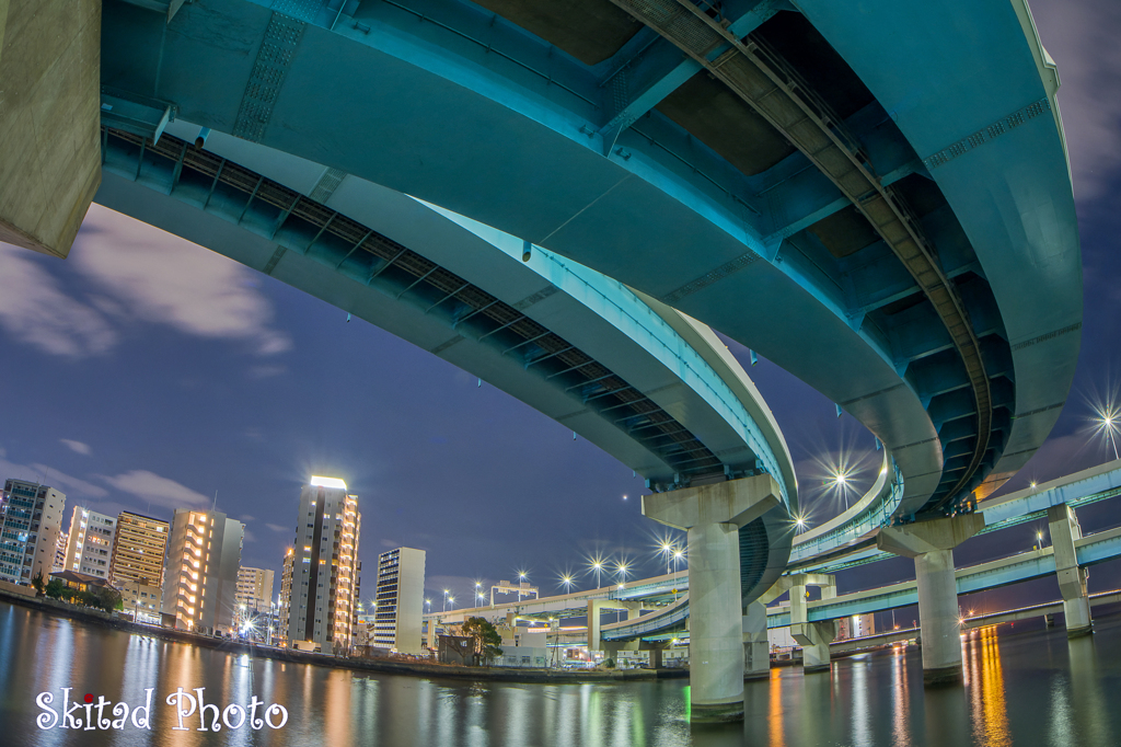 都市高速の夜2