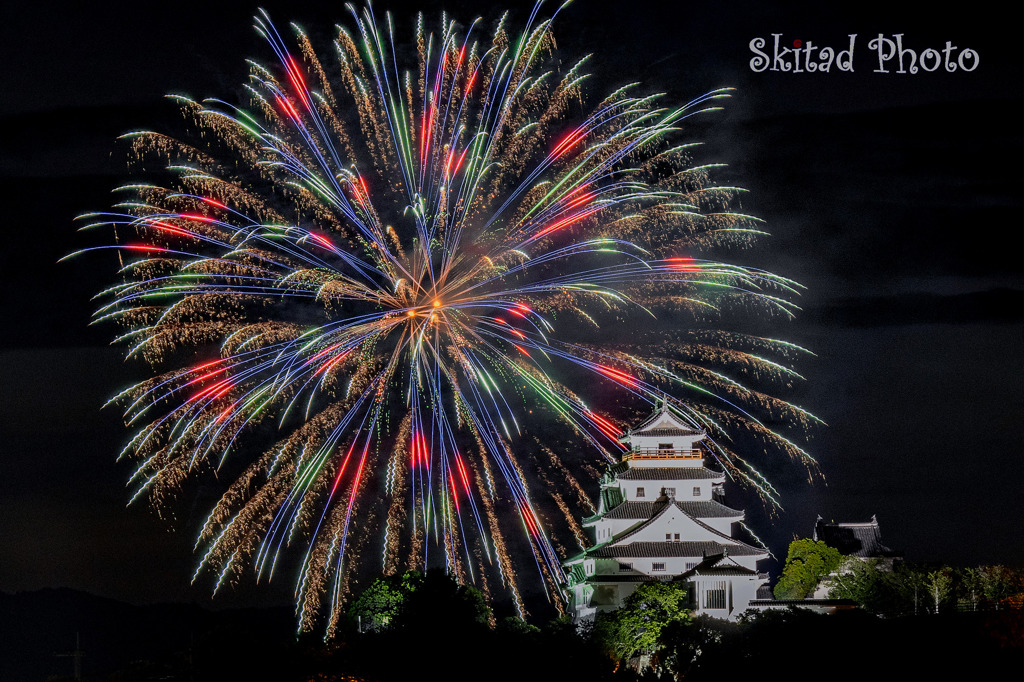 唐津城の花火2